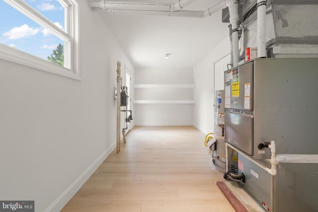 1306 TANNER AVE, Burlington, NJ 08016