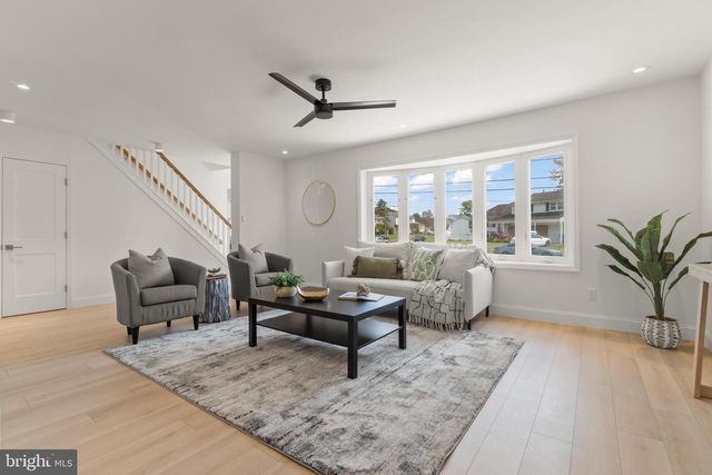 1306 TANNER AVE, Burlington, NJ 08016