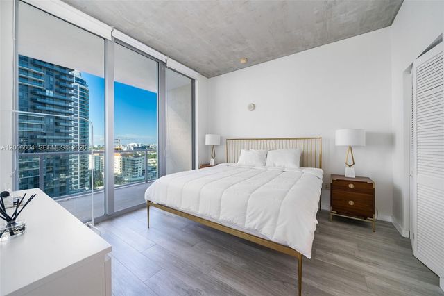 3470 E Coast Ave H1806, Miami, FL 33137