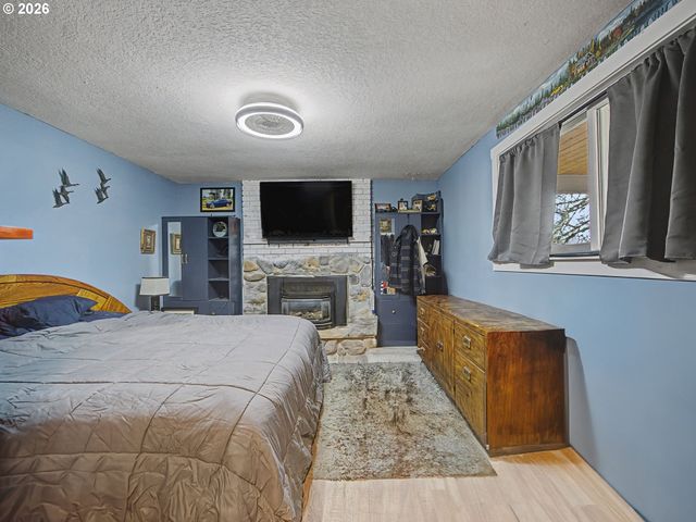 19051 S COQUINA Ct, Oregon City, OR 97045