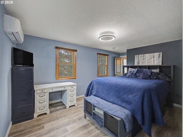 19051 S COQUINA Ct, Oregon City, OR 97045