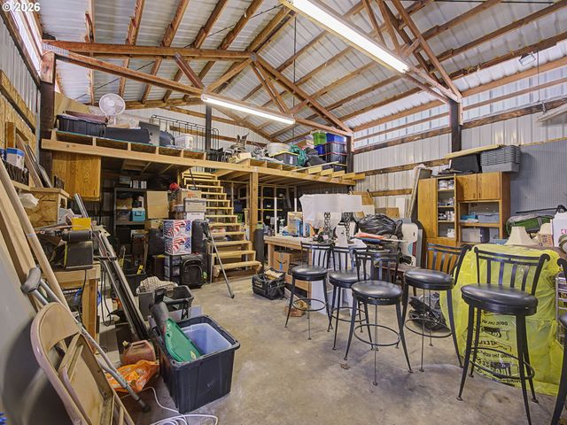 19051 S COQUINA Ct, Oregon City, OR 97045