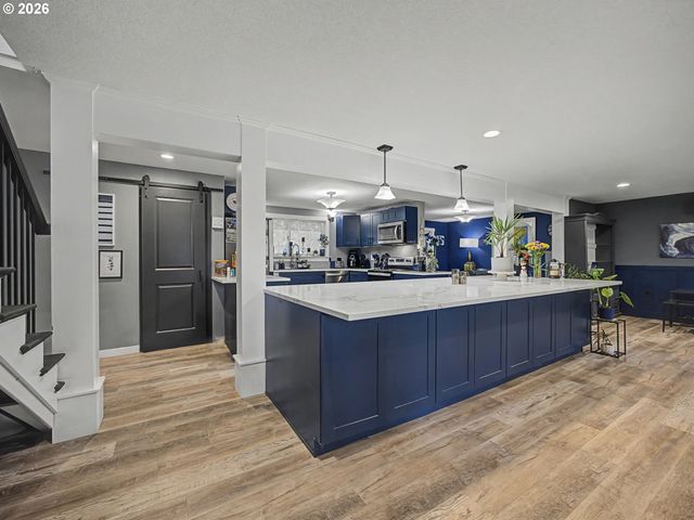 19051 S COQUINA Ct, Oregon City, OR 97045