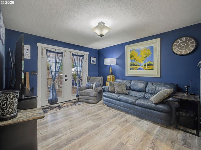 19051 S COQUINA Ct, Oregon City, OR 97045