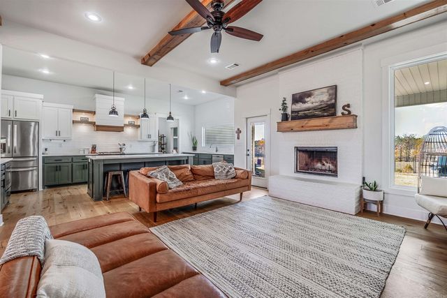 10599 Gunter Loop, Benton, AR 72019