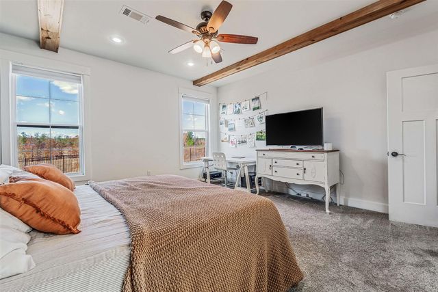 10599 Gunter Loop, Benton, AR 72019