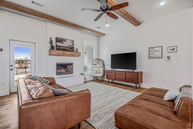 10599 Gunter Loop, Benton, AR 72019