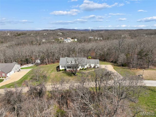 474 Huntington Trails Drive, Festus, MO 63028