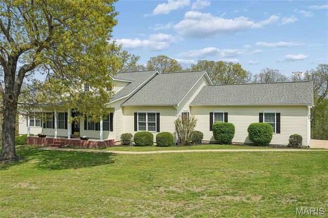 474 Huntington Trails Drive, Festus, MO 63028