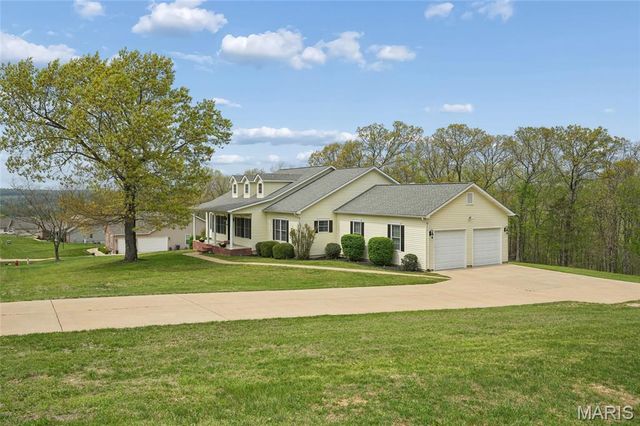 474 Huntington Trails Drive, Festus, MO 63028