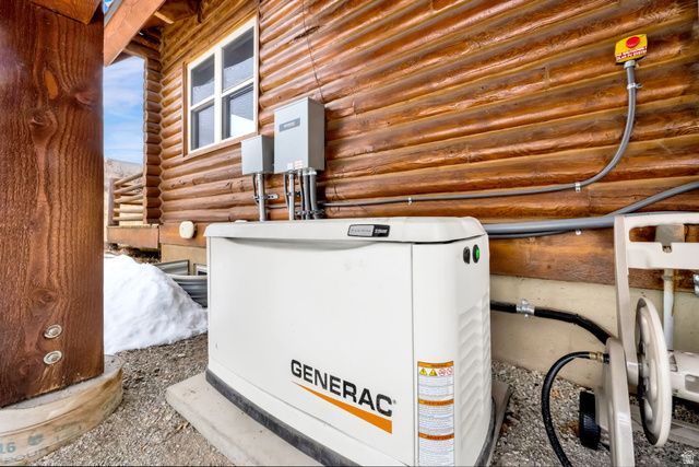 9340 E LAKE PINES DR, Heber City, UT 84032