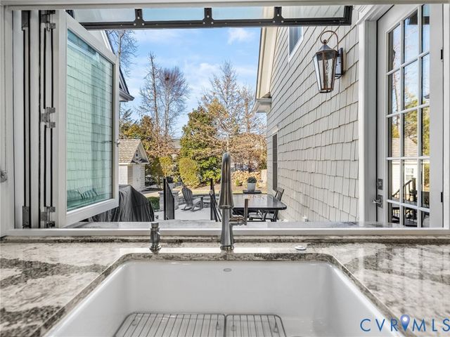 16500 Massey Hope St, Midlothian, VA 23112