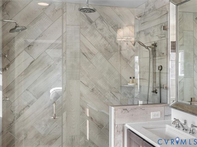 16500 Massey Hope St, Midlothian, VA 23112