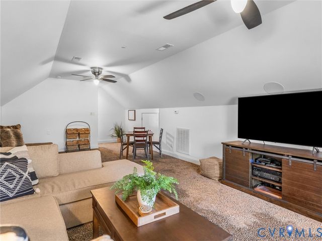 16500 Massey Hope St, Midlothian, VA 23112