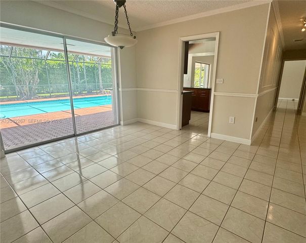 7600 SW 174th St 7600, Palmetto Bay, FL 33157