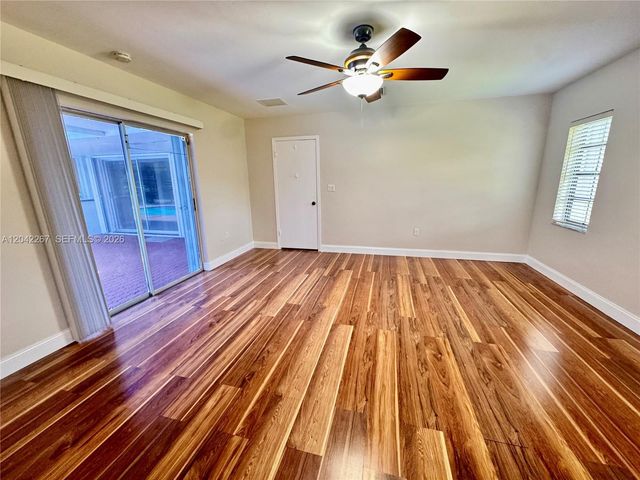 7600 SW 174th St 7600, Palmetto Bay, FL 33157