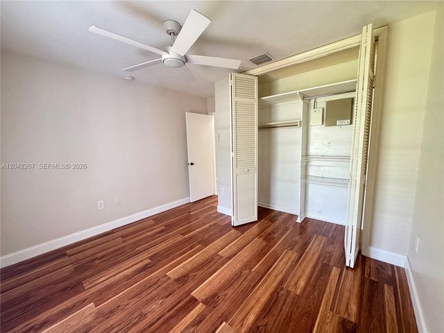 7600 SW 174th St 7600, Palmetto Bay, FL 33157