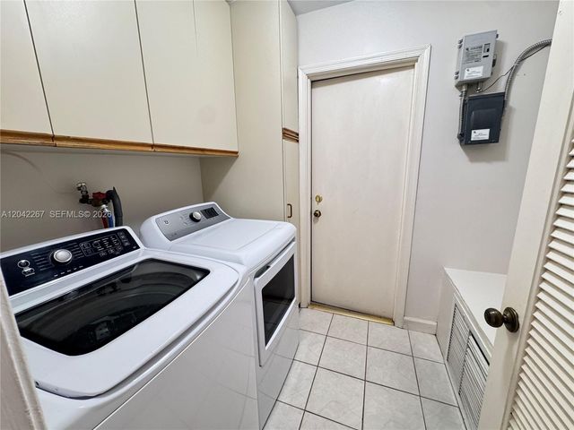 7600 SW 174th St 7600, Palmetto Bay, FL 33157