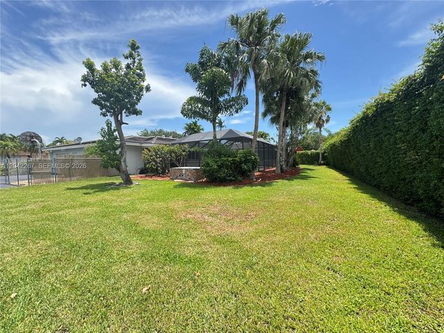 7600 SW 174th St 7600, Palmetto Bay, FL 33157