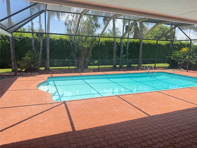 7600 SW 174th St 7600, Palmetto Bay, FL 33157