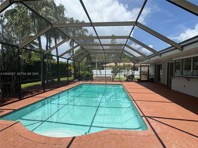 7600 SW 174th St 7600, Palmetto Bay, FL 33157