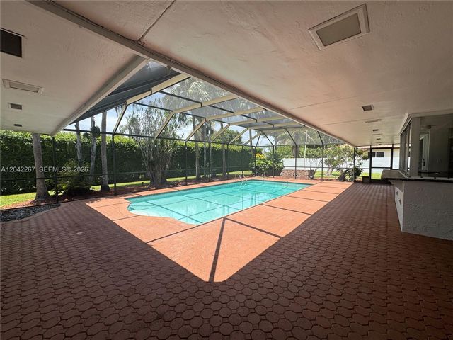 7600 SW 174th St 7600, Palmetto Bay, FL 33157