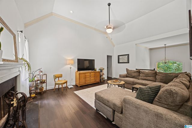 100 AUTUMN VIEW DRIVE, Sterrett, AL 35147