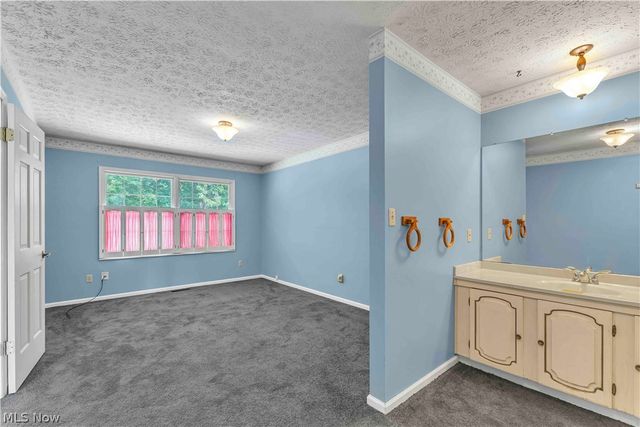766 Brush Road, Ravenna, OH 44266