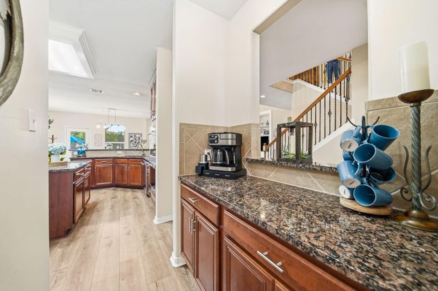 2211 Indigo Cove Court, League City, TX 77573