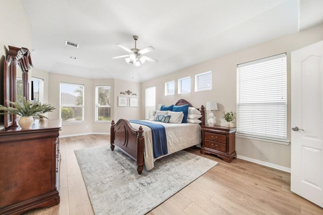 2211 Indigo Cove Court, League City, TX 77573