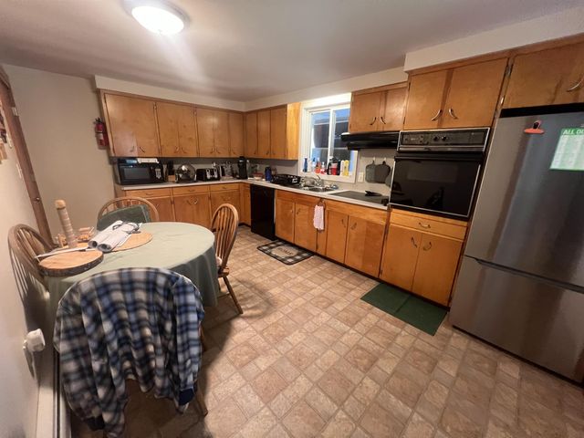3803 Woodstock Road, Hartford, VT 05001