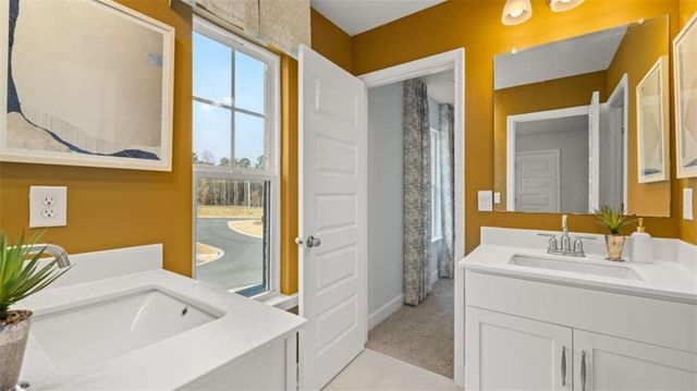 416 HAZEL Drive, Locust Grove, GA 30248