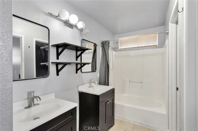 15192 Amber Way, Adelanto, CA 92301