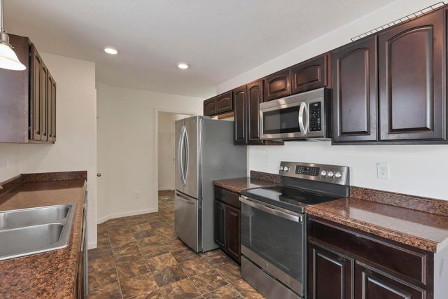 2236 Strimple Avenue, Columbus, OH 43229