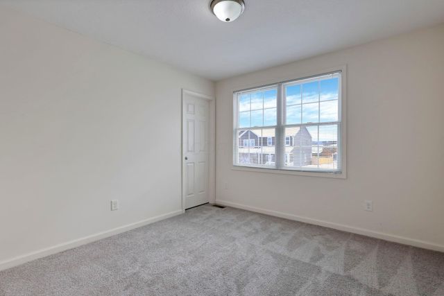 2236 Strimple Avenue, Columbus, OH 43229