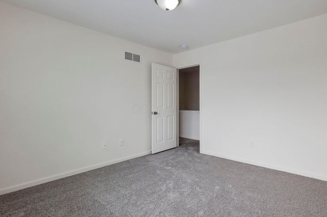 2236 Strimple Avenue, Columbus, OH 43229