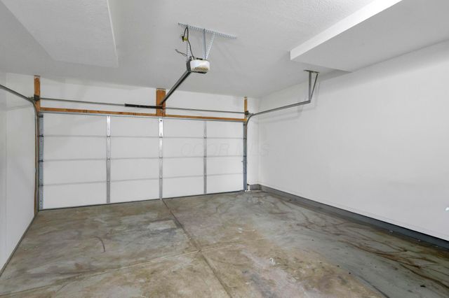 2236 Strimple Avenue, Columbus, OH 43229