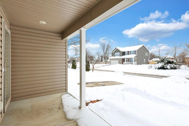 2236 Strimple Avenue, Columbus, OH 43229