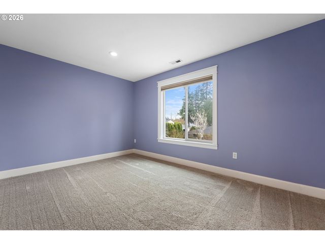 8815 Sw 52ND Ave, Portland, OR 97219