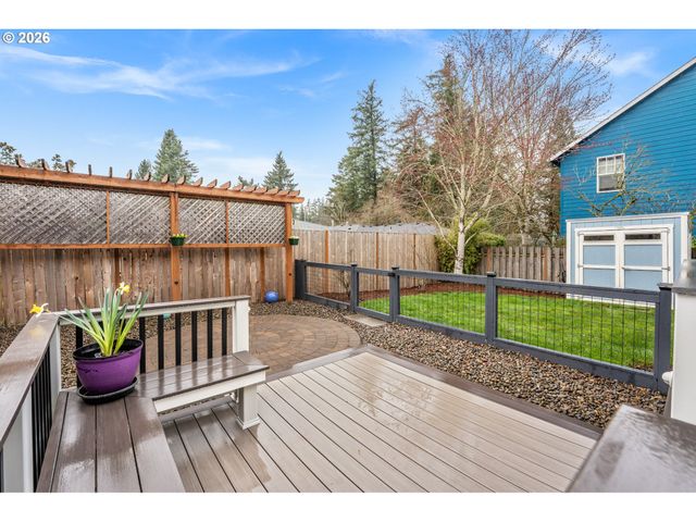 8815 Sw 52ND Ave, Portland, OR 97219