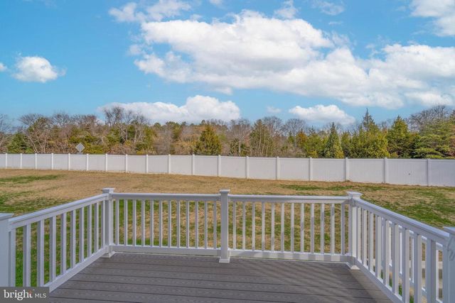 41 WHITAKER CT, Millville, NJ 08332