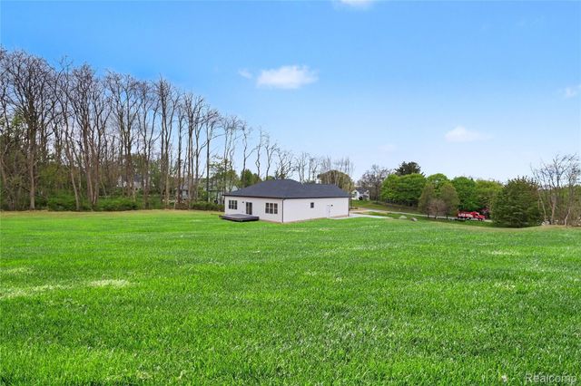 17311 Timber Creek, Rose Township, MI 48442