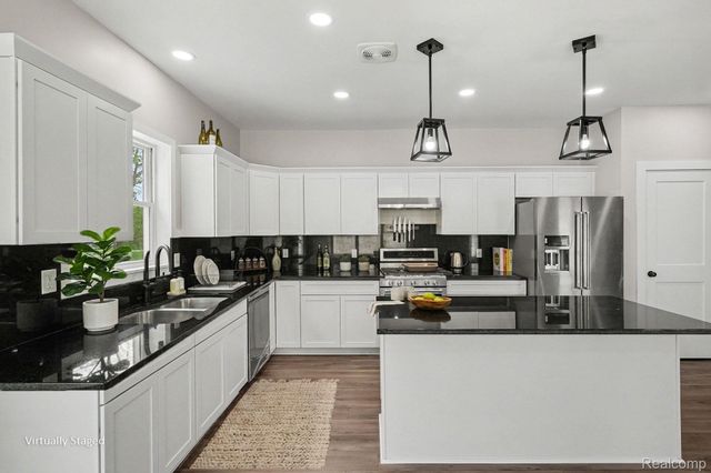 17311 Timber Creek, Rose Township, MI 48442