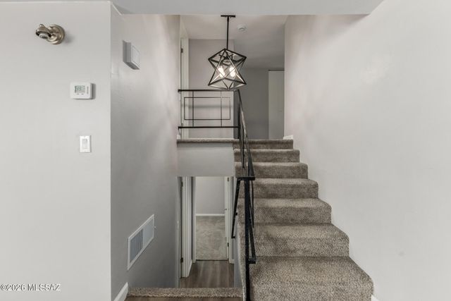 7932 E 2nd Street, Tucson, AZ 85710