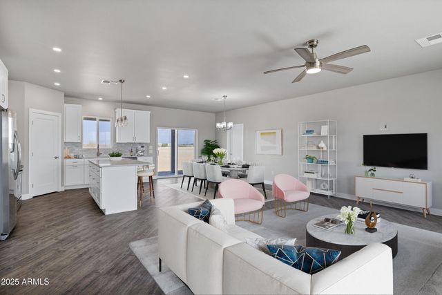 10902 E Angus Lane, Coolidge, AZ 85128