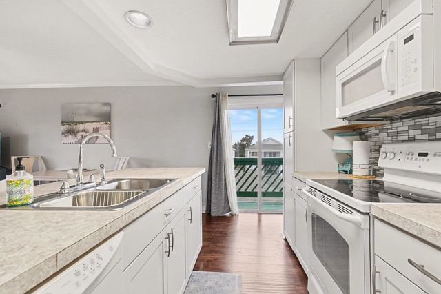 216 22nd Ave. N A2, North Myrtle Beach, SC 29582