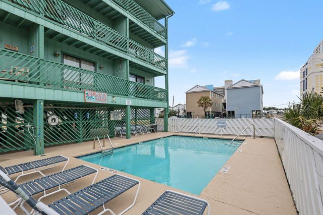 216 22nd Ave. N A2, North Myrtle Beach, SC 29582