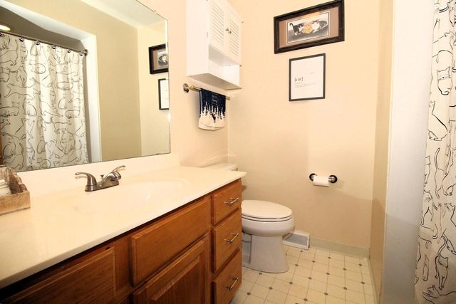 W174N9446 Joper ROAD, Menomonee Falls, WI 53051