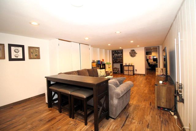 W174N9446 Joper ROAD, Menomonee Falls, WI 53051
