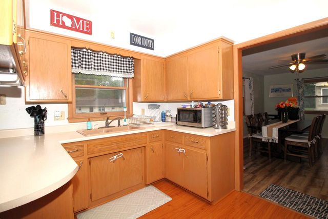 W174N9446 Joper ROAD, Menomonee Falls, WI 53051